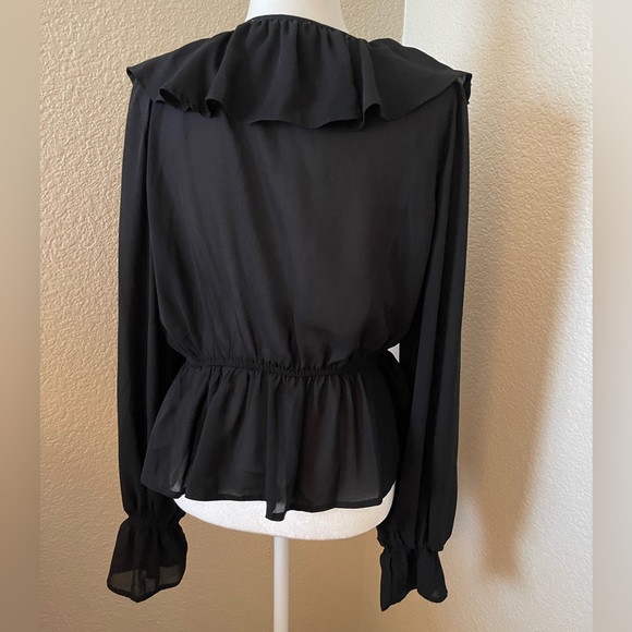Abercrombie & Fitch Elegant Black Blouse Ruffle V Neck Size xl - Picture 4 of 7